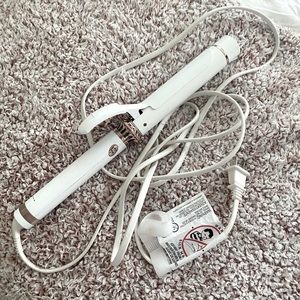 Twirl Ceramic 1 1/4” Professional Curling Iron